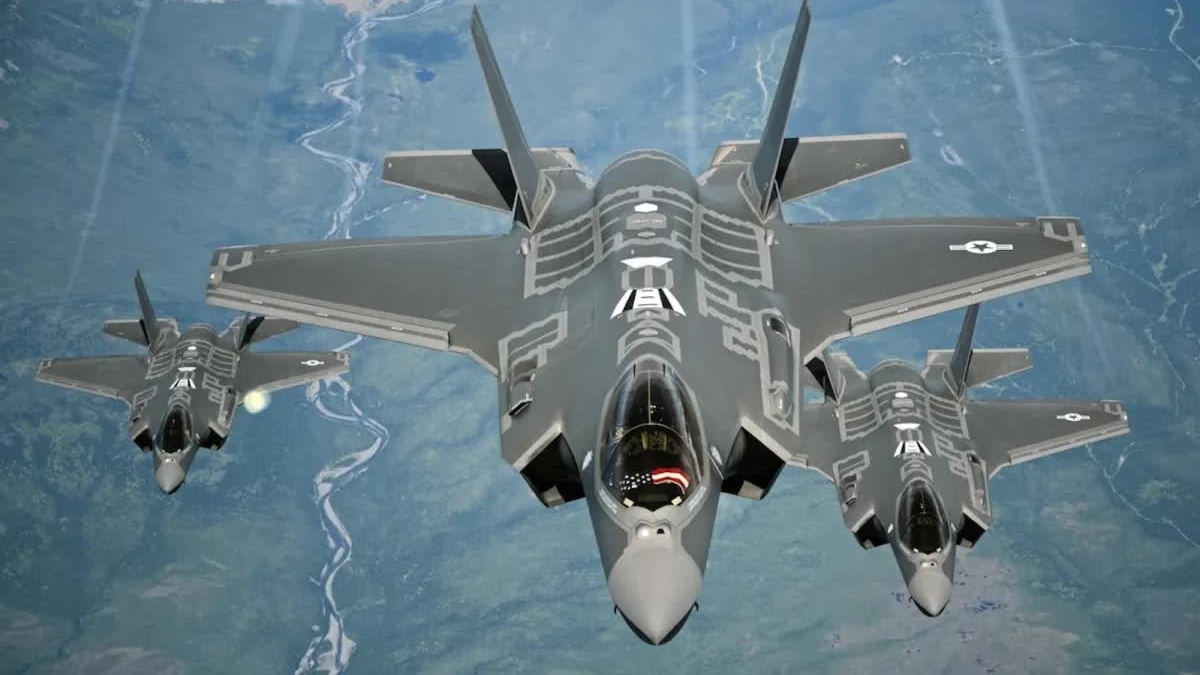 Vì sao máy bay chiến đấu tàng hình F-35 bị tỷ phú Elon Musk cho 'lên thớt'?