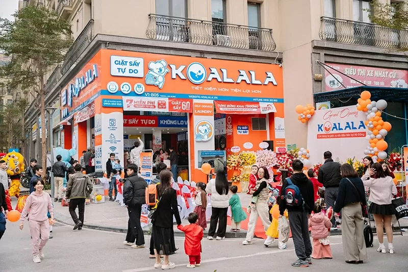 Giặt sấy tự động - mô hình kinh doanh thành công toàn cầu - đã chính thức có mặt tại Việt Nam với thương hiệu Koalala. Giặt sấy tự động - mô hình kinh doanh thành công toàn cầu - đã chính thức có mặt tại Việt Nam với thương hiệu Koalala.