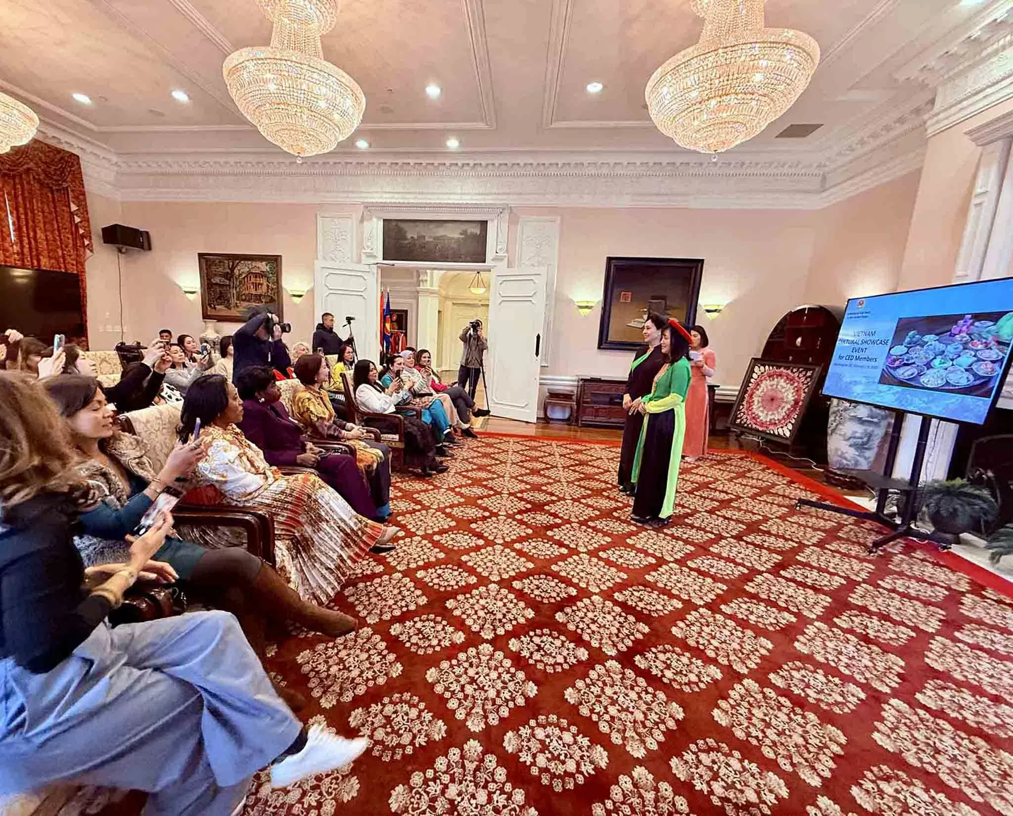 Giao lưu văn hoá và ẩm thực Việt Nam tại Mỹ Giao lưu văn hoá và ẩm thực Việt Nam tại Mỹ