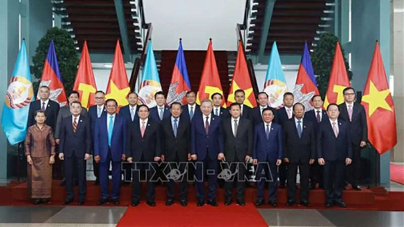 Tiếp tục gìn giữ, vun đắp mối quan hệ Việt Nam-Campuchia ngày càng phát triển bền chặt Tiếp tục gìn giữ, vun đắp mối quan hệ Việt Nam-Campuchia ngày càng phát triển bền chặt