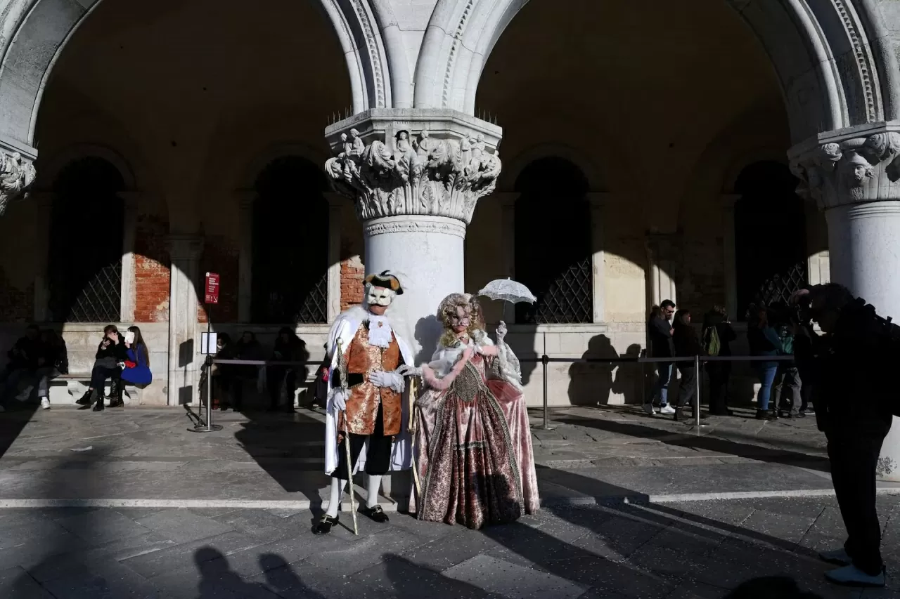 Italy: Rực rỡ lễ hội Carnival ở Venice Italy: Rực rỡ lễ hội Carnival ở Venice