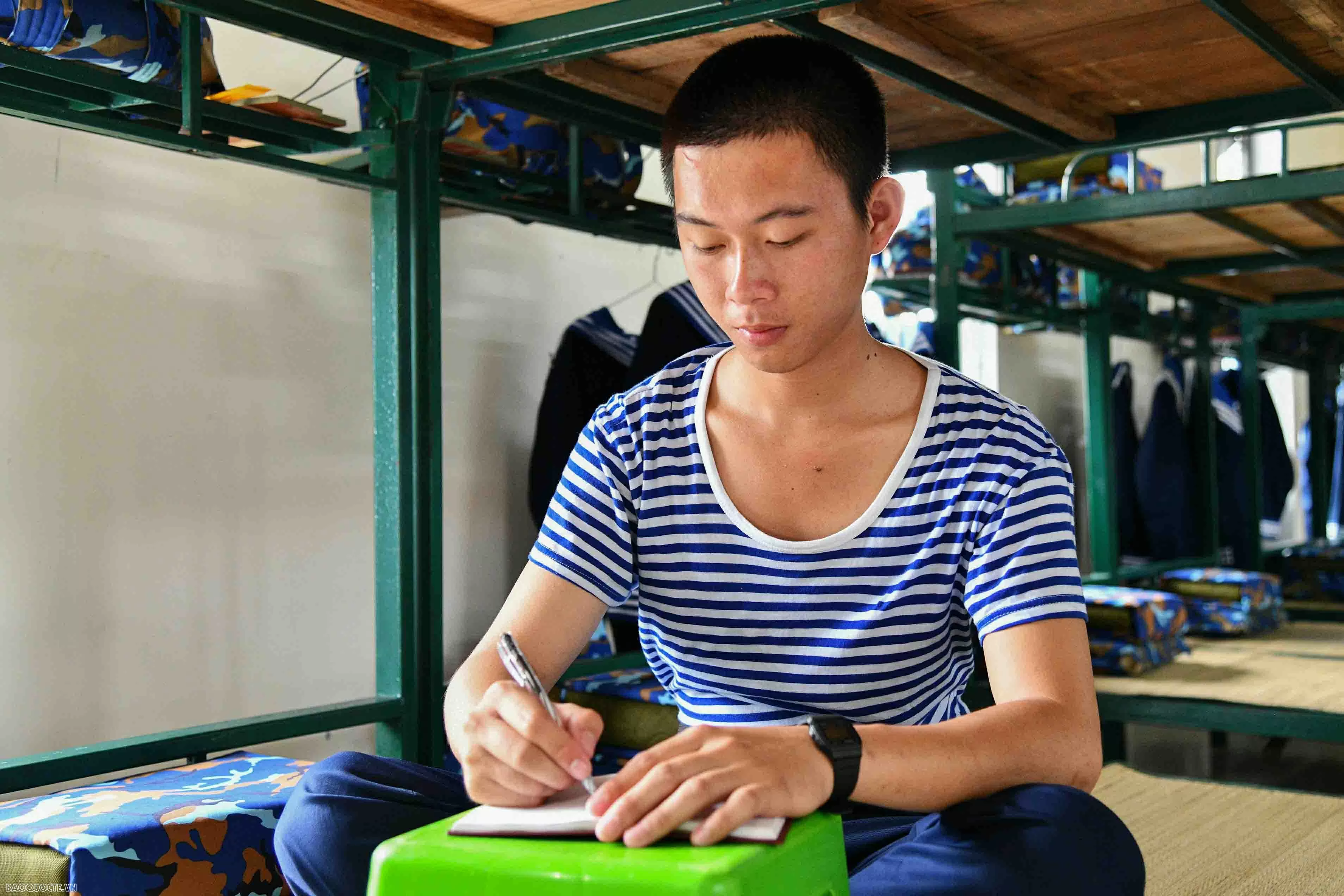 Những ngày đầu trong quân ngũ của các chiến sĩ mới