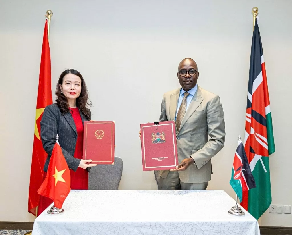 Thứ trưởng Nguyễn Minh Hằng