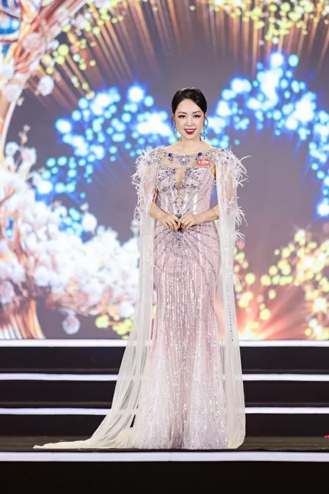 Tân Hoa hậu Doanh nhân Việt Nam chia sẻ gì sau khi đăng quang?