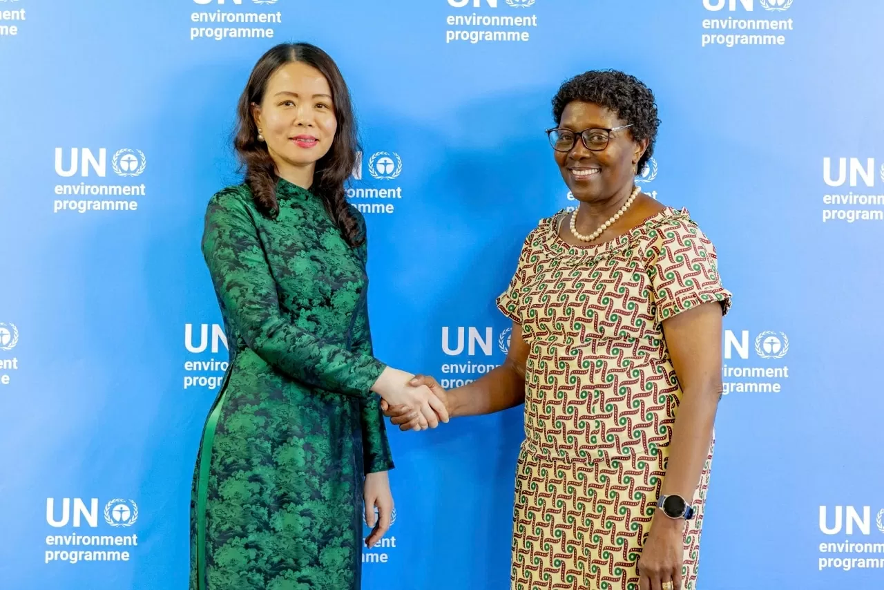 Thứ trưởng Nguyễn Minh Hằng