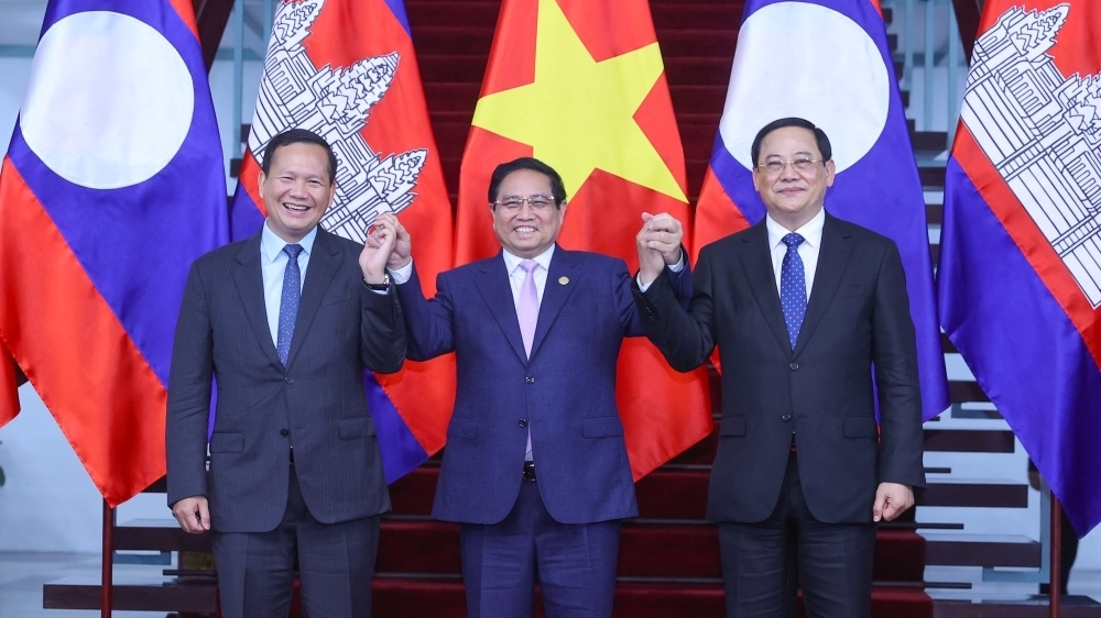 thu tuong viet nam lao campuchia hop trien khai ket luan cuoc gap giua ba nguoi dung dau ba dang