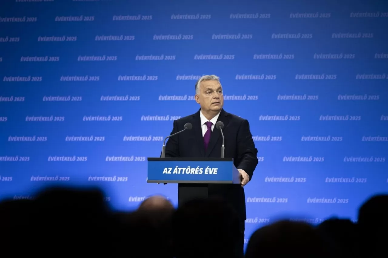 Thủ tướng Hungary Viktor Orban phát biểu về tình hình đất nước tại hội nghị Varkert Bazaar ở Budapest, Hungary, ngày 22/3. (Nguồn: EPA) Thủ tướng Hungary Viktor Orban phát biểu về tình hình đất nước tại hội nghị Varkert Bazaar ở Budapest, Hungary, ngày 22/3. (Nguồn: EPA)