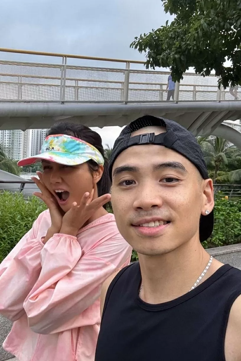 Những khoảnh khắc của Hoa hậu H'Hen Niê và chồng sắp cưới Những khoảnh khắc của Hoa hậu H'Hen Niê và chồng sắp cưới