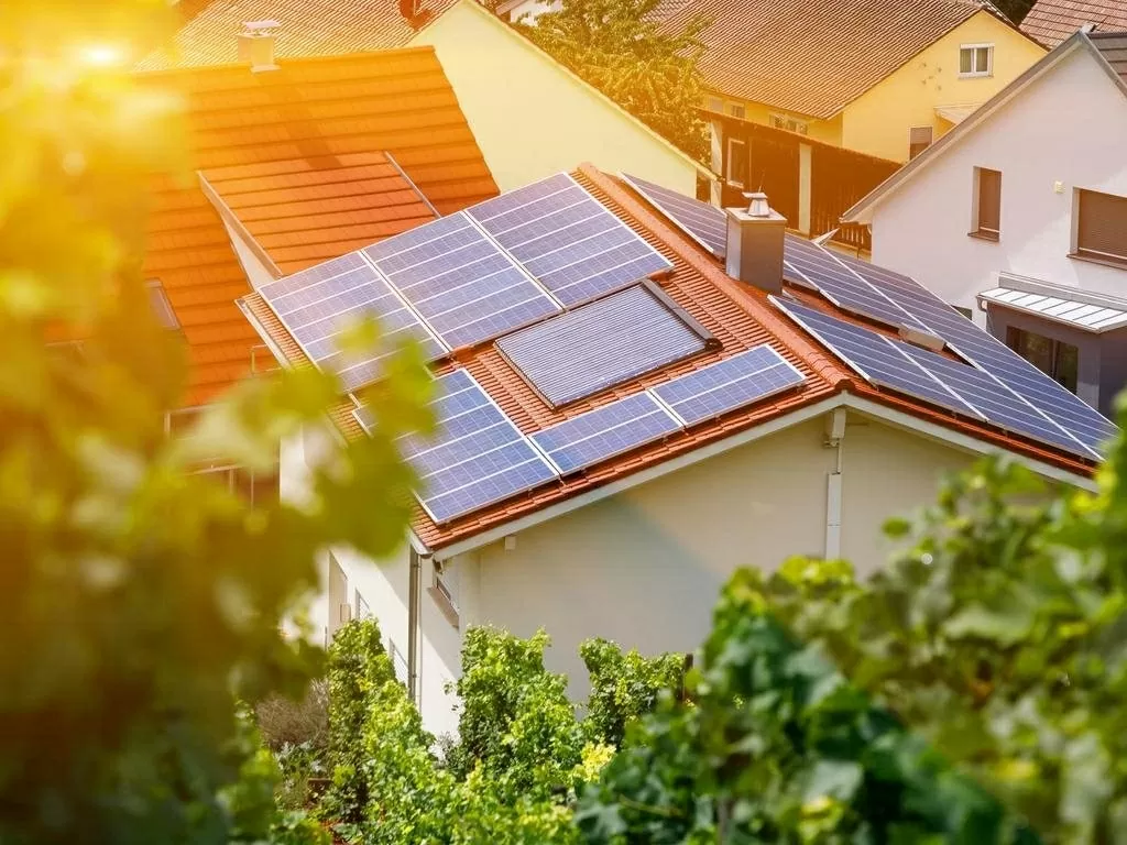 Tiềm năng việc làm mới từ chuyển đổi năng lượng Tiềm năng việc làm mới từ chuyển đổi năng lượng