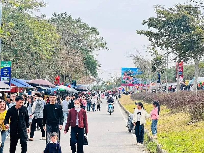 Hà Nội cập nhật bộ tiêu chí về môi trường văn hóa trong lễ hội truyền thống Hà Nội cập nhật bộ tiêu chí về môi trường văn hóa trong lễ hội truyền thống