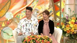 Chuyện tình yêu đẹp của cặp vợ chồng hơn nhau nhiều tuổi