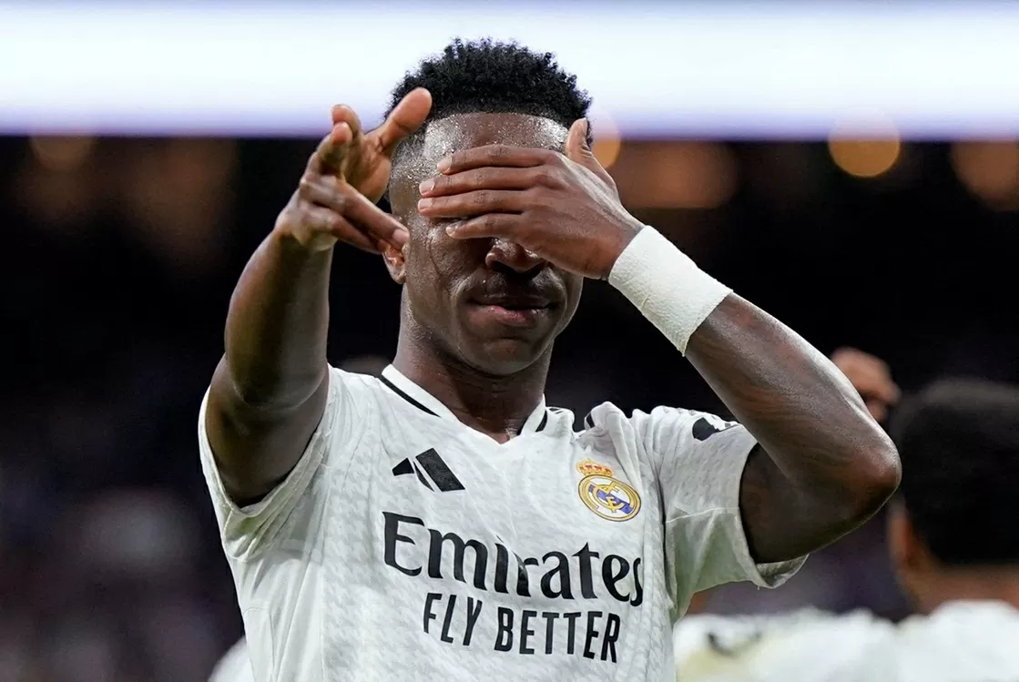 Tiền đạo Vinicius sắp vượt thành tích của Ro béo ở Real Madrid Tiền đạo Vinicius sắp vượt thành tích của Ro béo ở Real Madrid