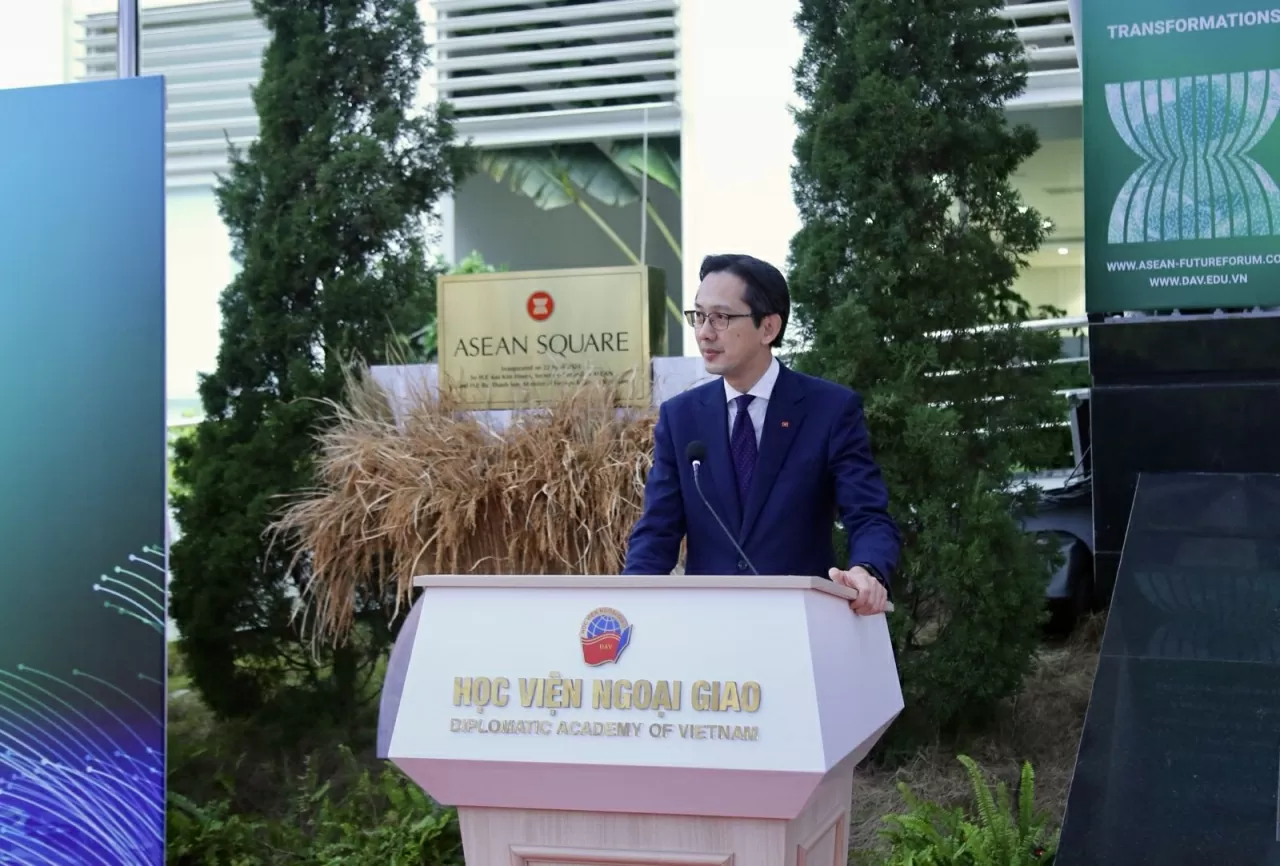 Tái hiện hành trình 30 năm Việt Nam đồng hành cùng ASEAN Tái hiện hành trình 30 năm Việt Nam đồng hành cùng ASEAN