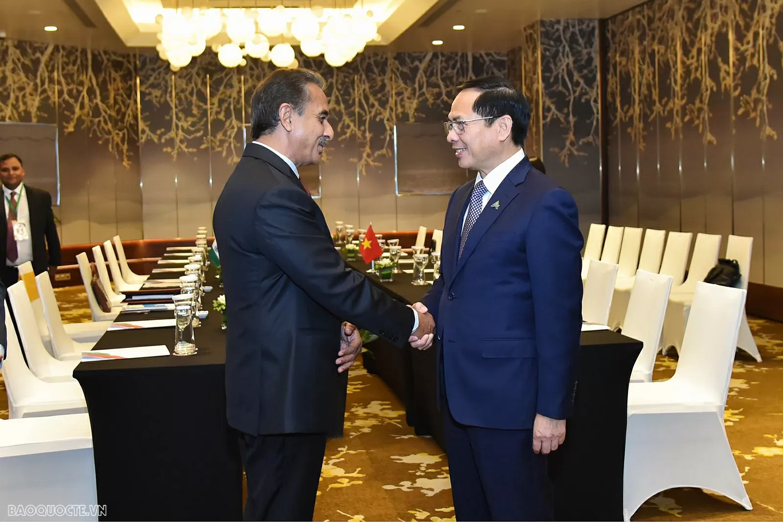 Việt Nam-Ấn Độ chia sẻ nhiều điểm đồng và lợi ích chung, hướng tới xây dựng một khu vực hòa bình, phát triển Việt Nam-Ấn Độ chia sẻ nhiều điểm đồng và lợi ích chung, hướng tới xây dựng một khu vực hòa bình, phát triển