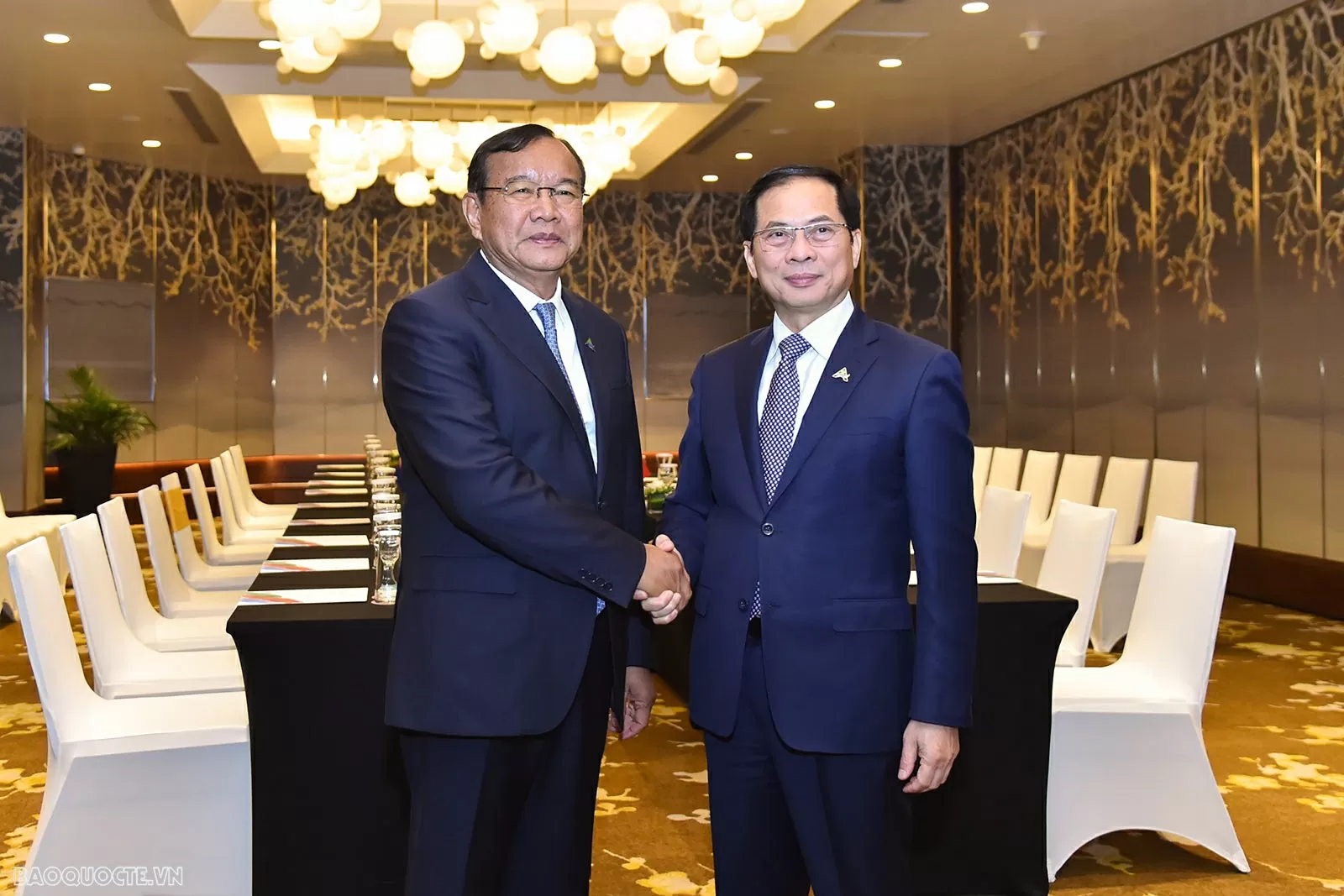 Việt Nam-Campuchia: ASEAN là chỗ dựa để hai nước bảo đảm mục tiêu an ninh, phát triển Việt Nam-Campuchia: ASEAN là chỗ dựa để hai nước bảo đảm mục tiêu an ninh, phát triển