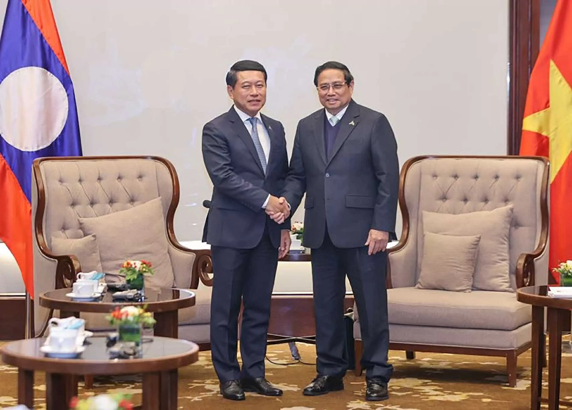 Quan hệ đoàn kết đặc biệt Việt Nam-Lào sẽ ngày càng khởi sắc, đạt nhiều kết quả to lớn hơn nữa Quan hệ đoàn kết đặc biệt Việt Nam-Lào sẽ ngày càng khởi sắc, đạt nhiều kết quả to lớn hơn nữa