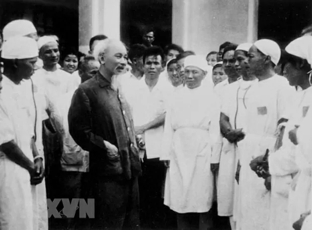 Ngày Thầy thuốc Việt Nam (27/2): Ngày Thầy thuốc Việt Nam (27/2):