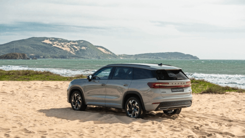 Skoda Kodiaq 2025 ra mắt thị trường Việt, giá bán từ 1,45 tỷ đồng Skoda Kodiaq 2025 ra mắt thị trường Việt, giá bán từ 1,45 tỷ đồng