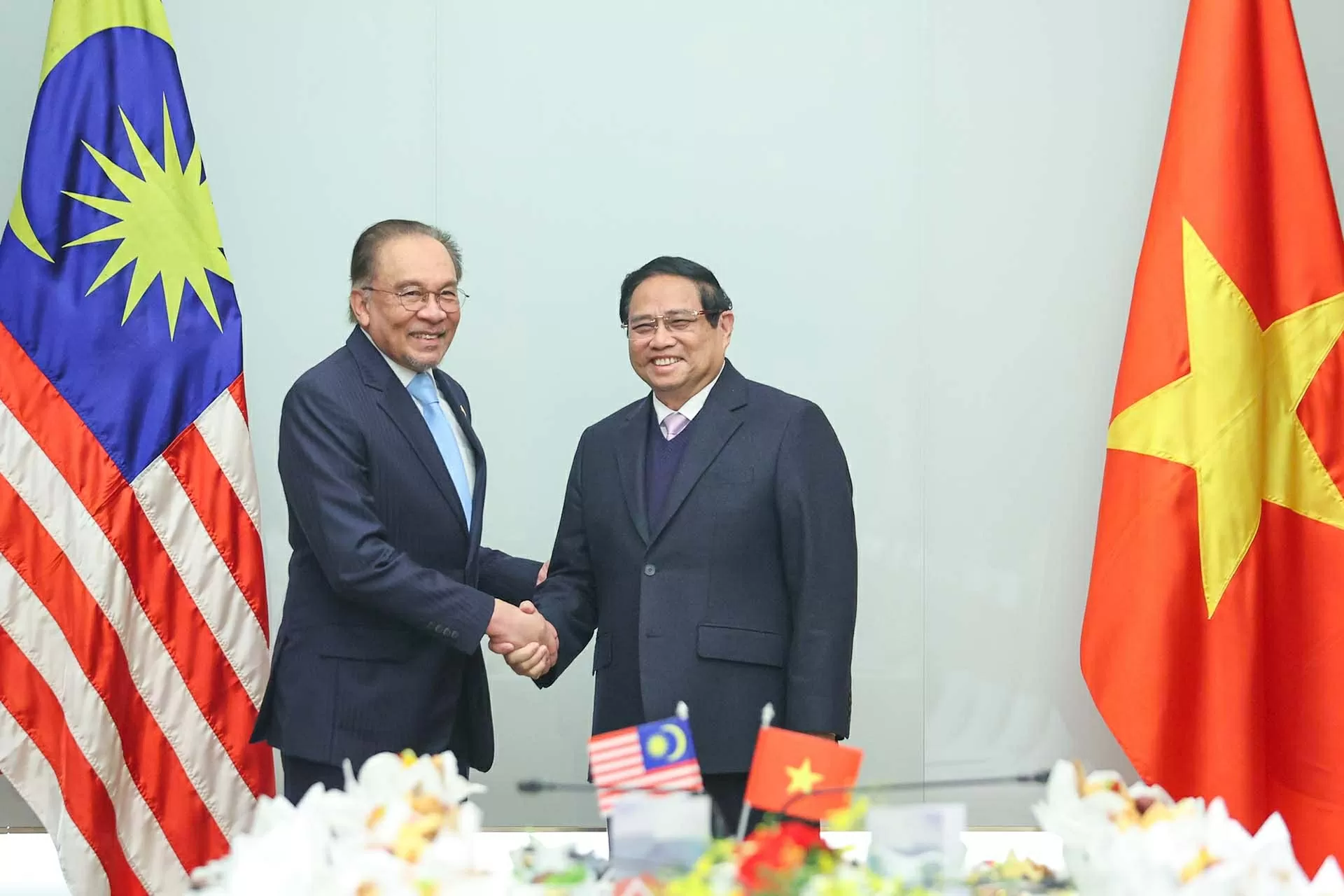 Thủ tướng Phạm Minh Chính thăm Malaysia, dự Hội nghị cấp cao ASEAN: Chia sẻ tầm nhìn, khát vọng tương đồng, sẵn sàng đóng góp nhiều hơn cho 'sự nghiệp Thủ tướng Phạm Minh Chính thăm Malaysia, dự Hội nghị cấp cao ASEAN: Chia sẻ tầm nhìn, khát vọng tương đồng, sẵn sàng đóng góp nhiều hơn cho 'sự nghiệp