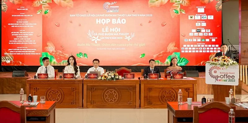 BTC Lễ hội Cà phê Buôn Ma Thuột lần thứ 9 năm 2025 tiếp tục thông tin về các hoạt động đặc sắc và công tác chuẩn bị cho lễ hội trong chương trình họp báo tại Buôn Ma Thuột. BTC Lễ hội Cà phê Buôn Ma Thuột lần thứ 9 năm 2025 tiếp tục thông tin về các hoạt động đặc sắc và công tác chuẩn bị cho lễ hội trong chương trình họp báo tại Buôn Ma Thuột.