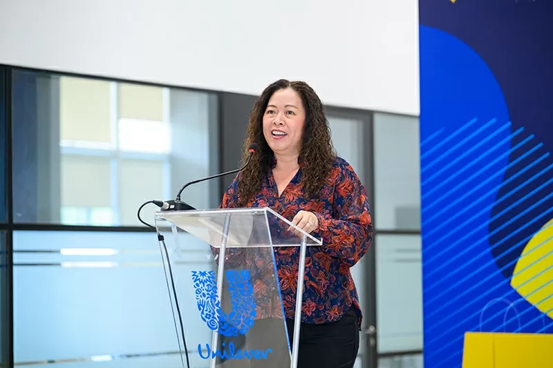 Bà Nguyễn Thị Bích Vân, Tổng Giám đốc Quốc gia Unilever Việt Nam phát biểu