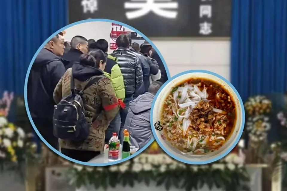 Trung Quốc: Món mì của căng tin nhà tang lễ thu hút thực khách
