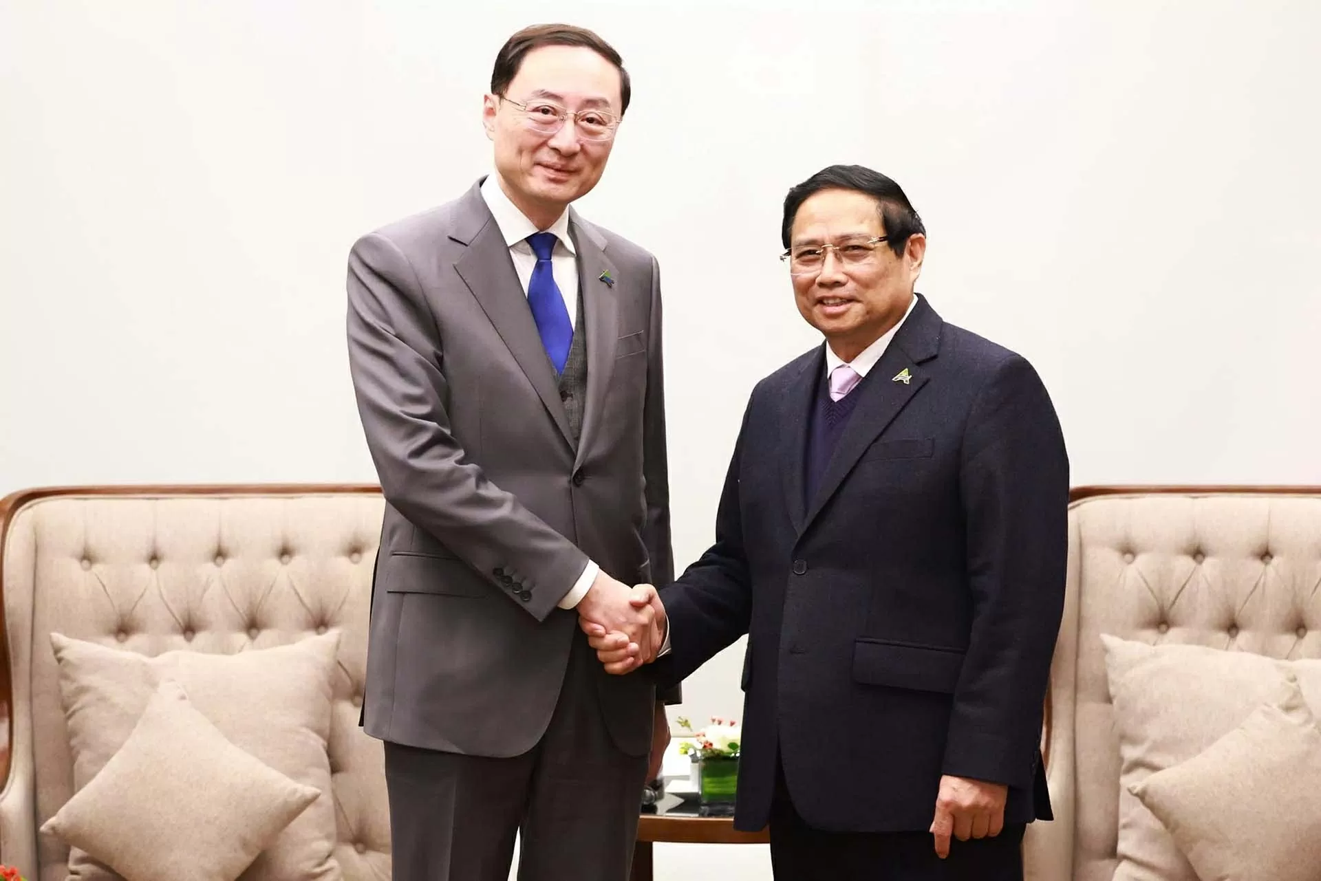 Thủ tướng Phạm Minh Chính tiếp Thứ trưởng Bộ Ngoại giao Trung Quốc Tôn Vệ Đông Thủ tướng Phạm Minh Chính tiếp Thứ trưởng Bộ Ngoại giao Trung Quốc Tôn Vệ Đông