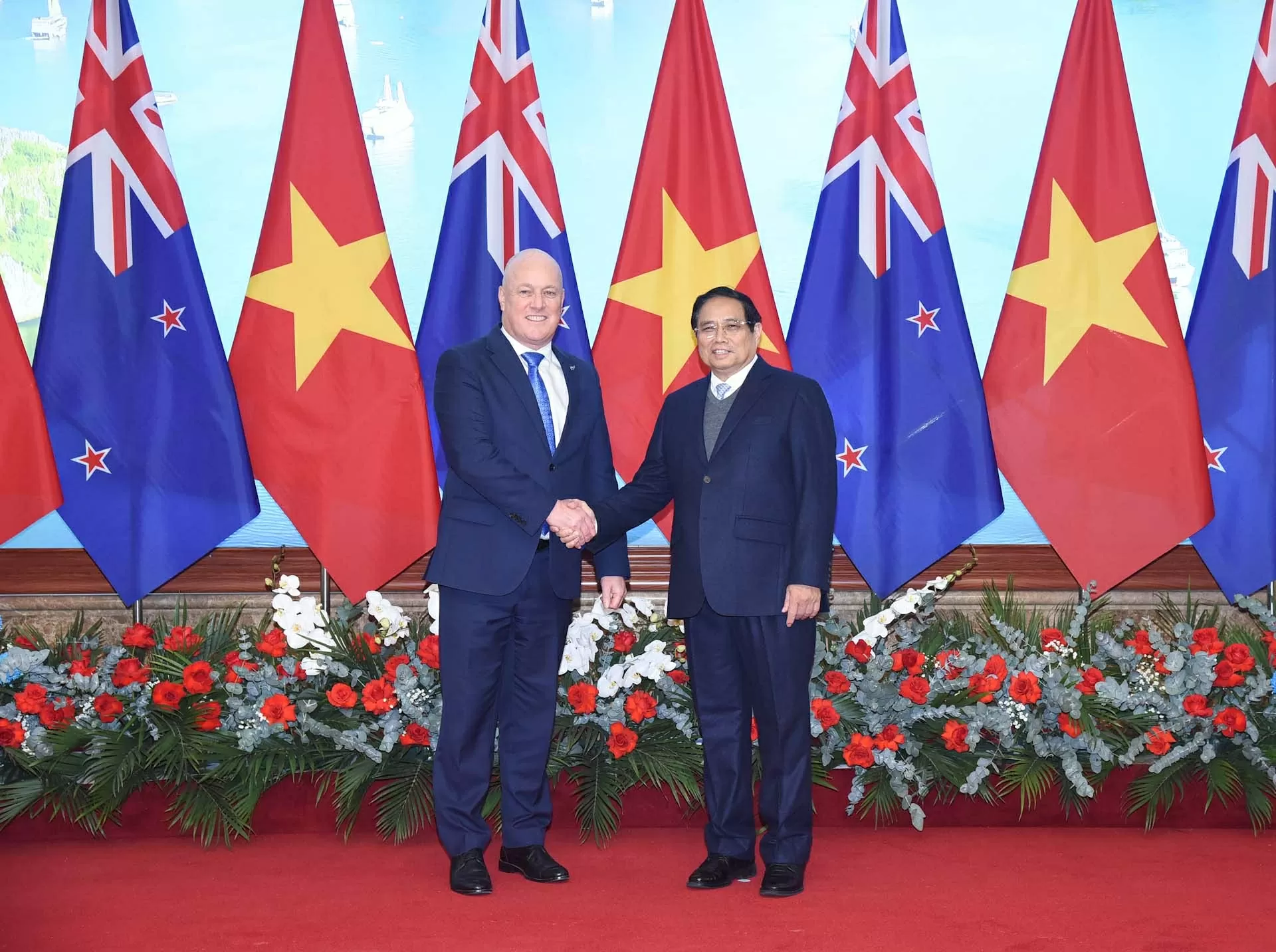 Thủ tướng Phạm Minh Chính và Thủ tướng New Zealand Christopher Luxon. (Nguồn: Báo Nhân dân) Thủ tướng Phạm Minh Chính và Thủ tướng New Zealand Christopher Luxon. (Nguồn: Báo Nhân dân)