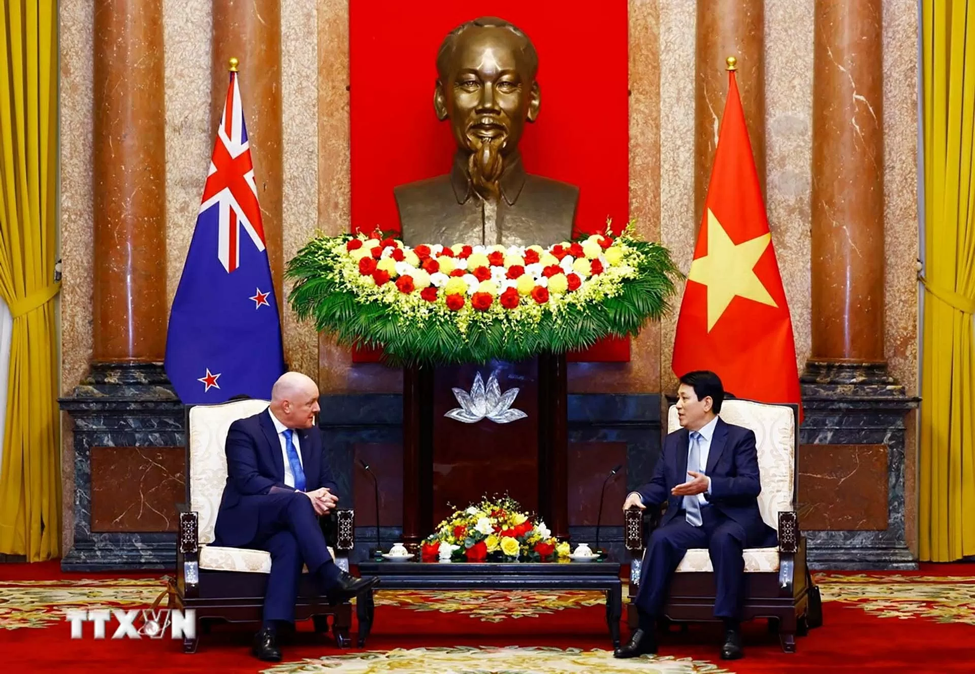 Chủ tịch nước Lương Cường tiếp Thủ tướng New Zealand Christopher Luxon. (Nguồn: TTXVN) Chủ tịch nước Lương Cường tiếp Thủ tướng New Zealand Christopher Luxon. (Nguồn: TTXVN)