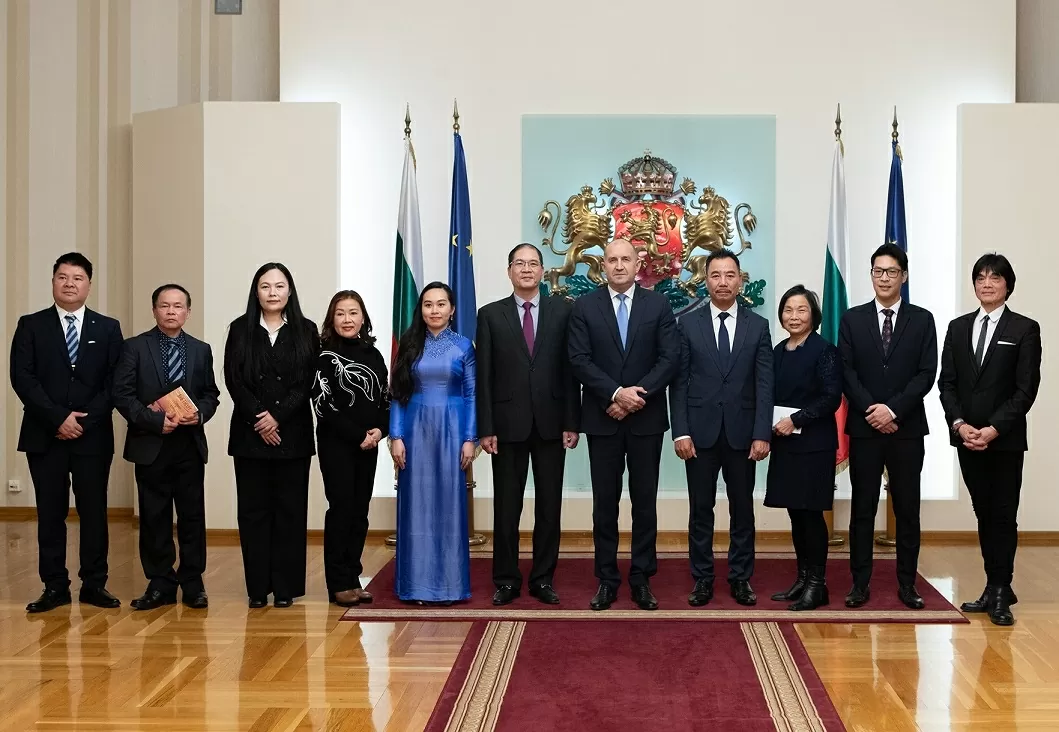 Tổng thống Bulgaria tiếp đại diện cộng đồng người Việt Tổng thống Bulgaria tiếp đại diện cộng đồng người Việt