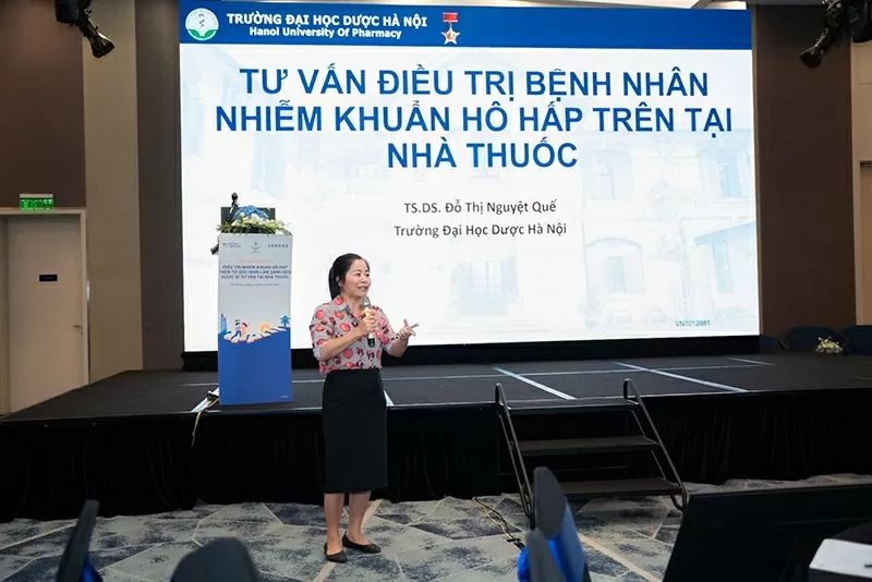 Chia sẻ với tư cách diễn giả tại hội thảo khoa học của Tiến sĩ Nguyệt Quế.