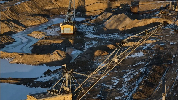 thoa thuan dat hiem my va ukraine co tien trien kiev vach lan ranh do he mo so phan tai san nga