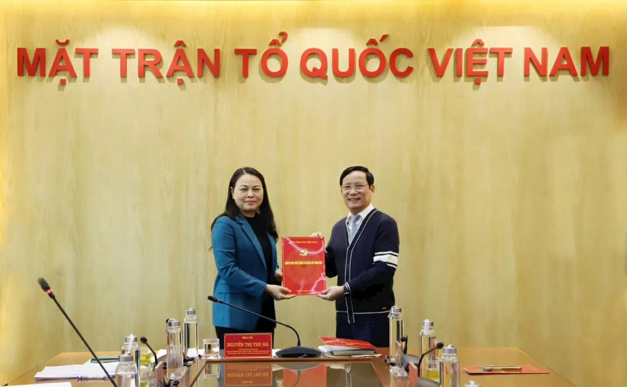 Chỉ định đồng chí Phạm Tấn Công làm Bí thư Đảng uỷ VCCI Chỉ định đồng chí Phạm Tấn Công làm Bí thư Đảng uỷ VCCI