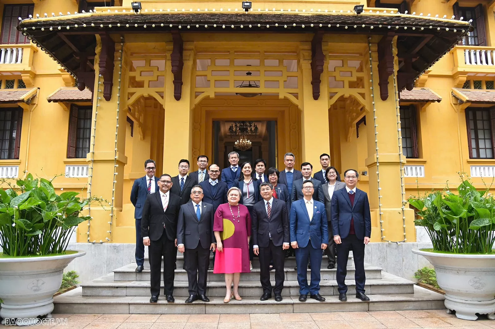 Việt Nam-Philippines trao đổi về các biện pháp thúc đẩy hợp tác song phương và chia sẻ về một số vấn đề trên biển Việt Nam-Philippines trao đổi về các biện pháp thúc đẩy hợp tác song phương và chia sẻ về một số vấn đề trên biển