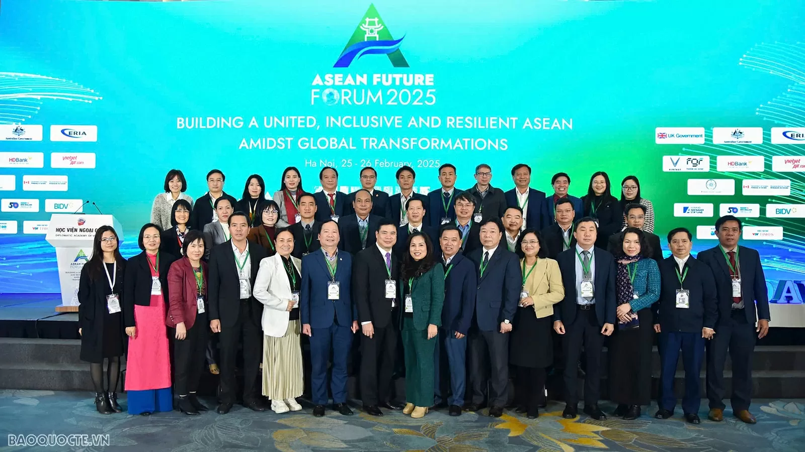 Chương trình ‘Cập nhật các vấn đề quốc tế và chính sách đối ngoại Việt Nam’ dành cho các lãnh đạo quản lý