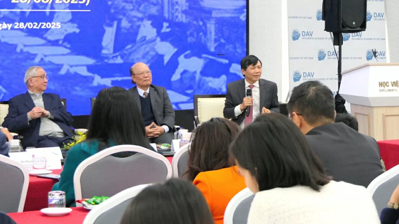 Tọa đàm hướng tới Ngoại giao Việt Nam: 80 năm vinh dự, tự hào Tọa đàm hướng tới Ngoại giao Việt Nam: 80 năm vinh dự, tự hào