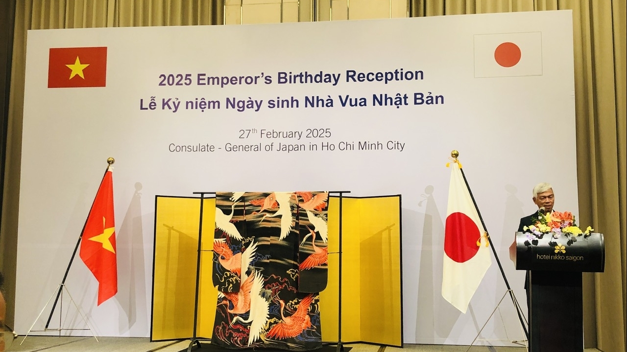 Kỷ niệm lần thứ 65 Ngày sinh Nhật hoàng tại TP. Hồ Chí Minh