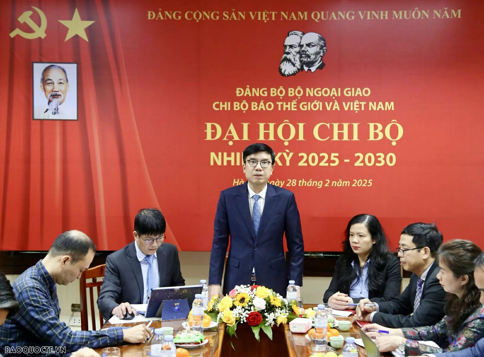 Đại hội Chi bộ Báo Thế giới và Việt Nam nhiệm kỳ 2025-2030: Kiện toàn công tác lãnh đạo, định hướng nhiệm vụ trong giai đoạn mới Đại hội Chi bộ Báo Thế giới và Việt Nam nhiệm kỳ 2025 2030: Kiện toàn công tác lãnh đạo, định hướng nhiệm vụ trong giai đoạn mới