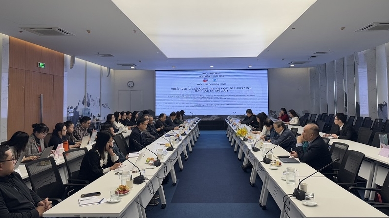 hoi thao khoa hoc trien vong giai quyet xung dot nga ukraine hau bau cu my 2024 tai hoc vien ngoai giao