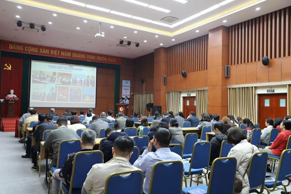 Toàn cảnh Phát biểu tại Hội thảo chuyên môn tháng 2/2025 với chủ đề: Dẫn đầu chất lượng với tiêu chuẩn Halal. Toàn cảnh Phát biểu tại Hội thảo chuyên môn tháng 2/2025 với chủ đề: Dẫn đầu chất lượng với tiêu chuẩn Halal.