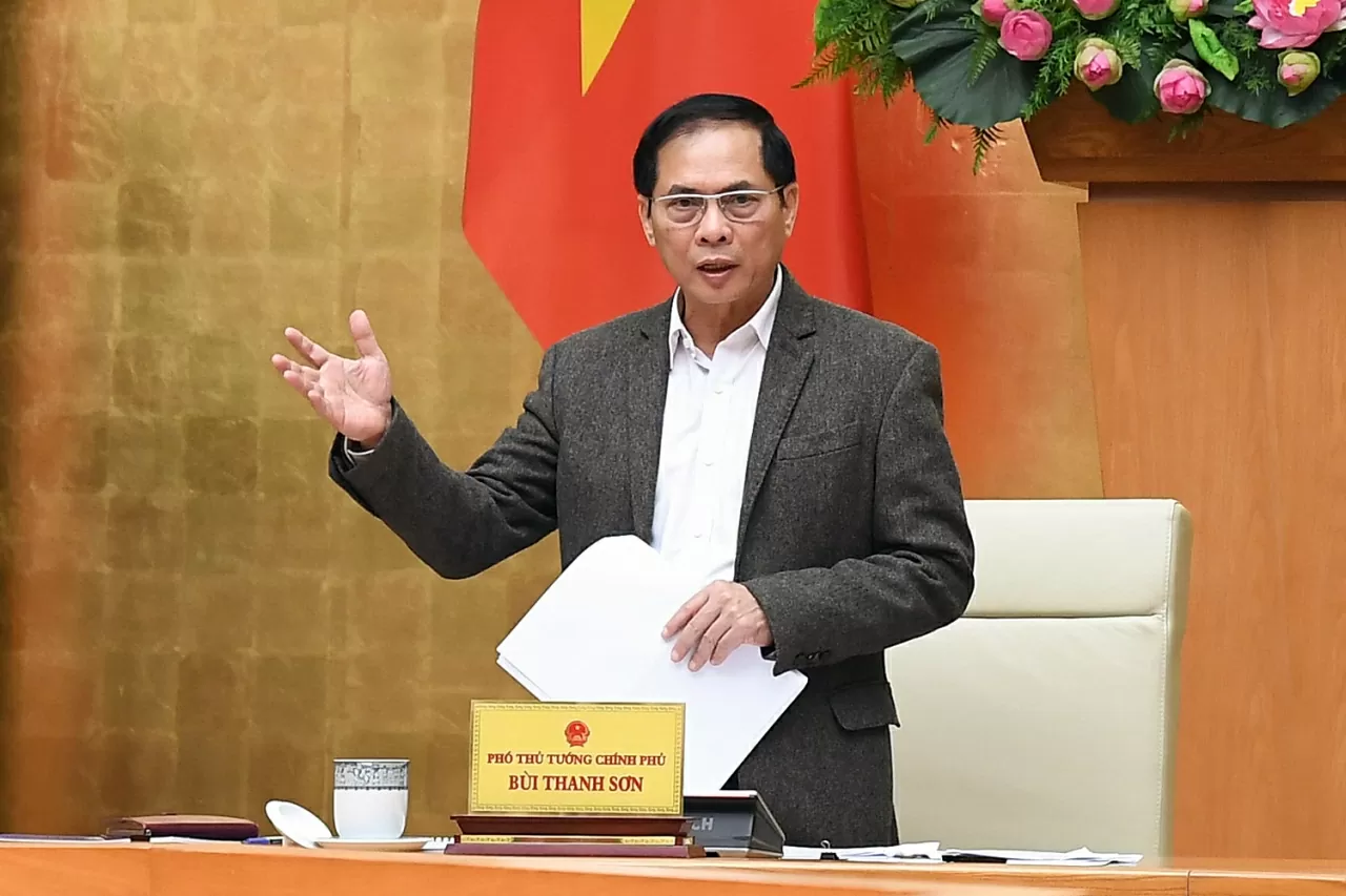 Phó Thủ tướng, Bộ trưởng Ngoại giao Bùi Thanh Sơn chủ trì cuộc họp rà soát công tác chuẩn bị cho Hội nghị P4G - Ảnh: VGP/Hải Minh Phó Thủ tướng, Bộ trưởng Ngoại giao Bùi Thanh Sơn chủ trì cuộc họp rà soát công tác chuẩn bị cho Hội nghị P4G - Ảnh: VGP/Hải Minh