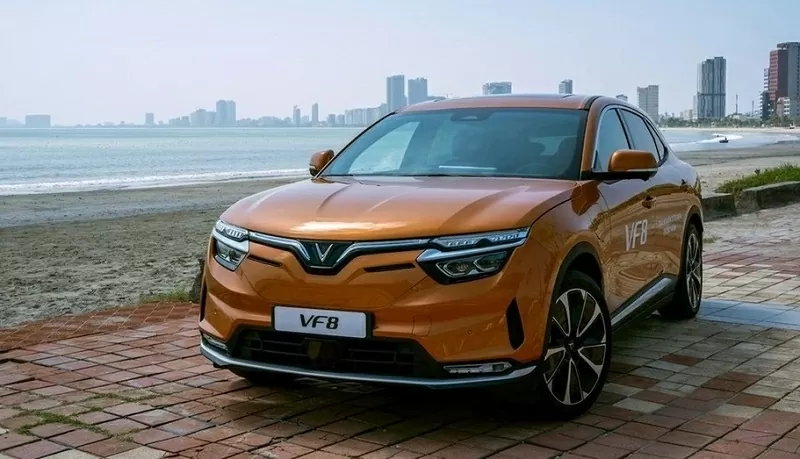 Ô tô điện VF 8 của VinFast 