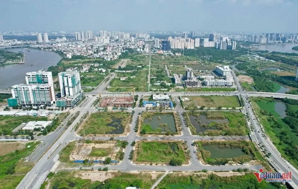 Bất động sản: Dự kiến 3 lô đất tại Khu đô thị mới Thủ Thiêm sẽ được bán đấu giá trong quý II/2025. Ảnh: Anh Phương Bất động sản: Dự kiến 3 lô đất tại Khu đô thị mới Thủ Thiêm sẽ được bán đấu giá trong quý II/2025. Ảnh: Anh Phương