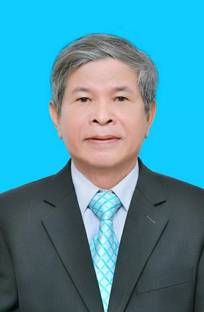 Giáo sư Võ Hành - Chuyên gia đầu ngành nghiên cứu về tảo Giáo sư Võ Hành - Chuyên gia đầu ngành nghiên cứu về tảo