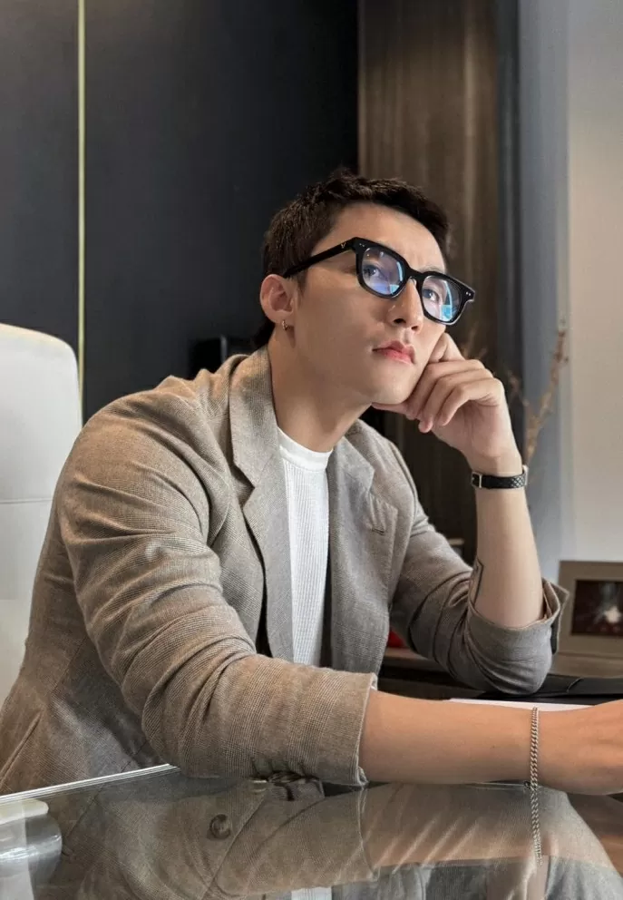 Sao Việt Sao Việt