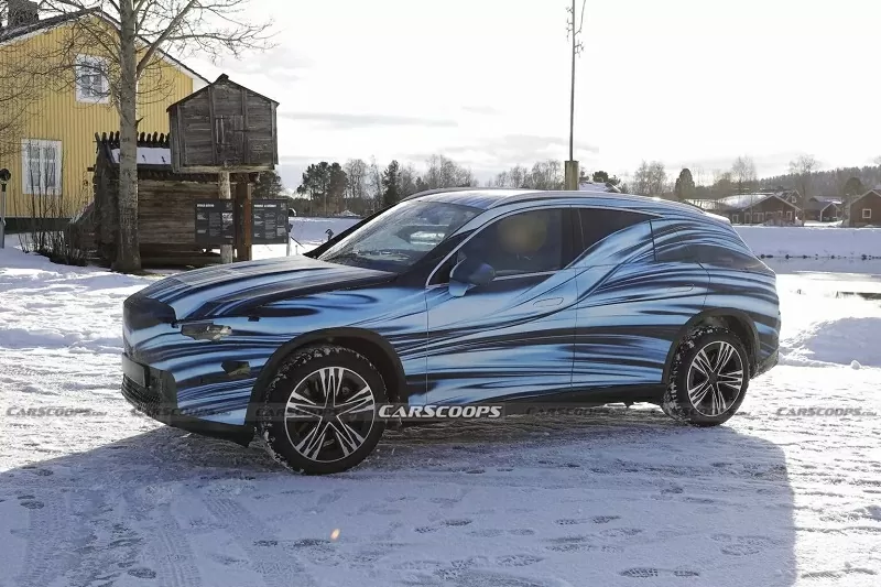 Xe điện Mercedes-Benz GLC EV lộ diện với ngoại hình bắt mắt