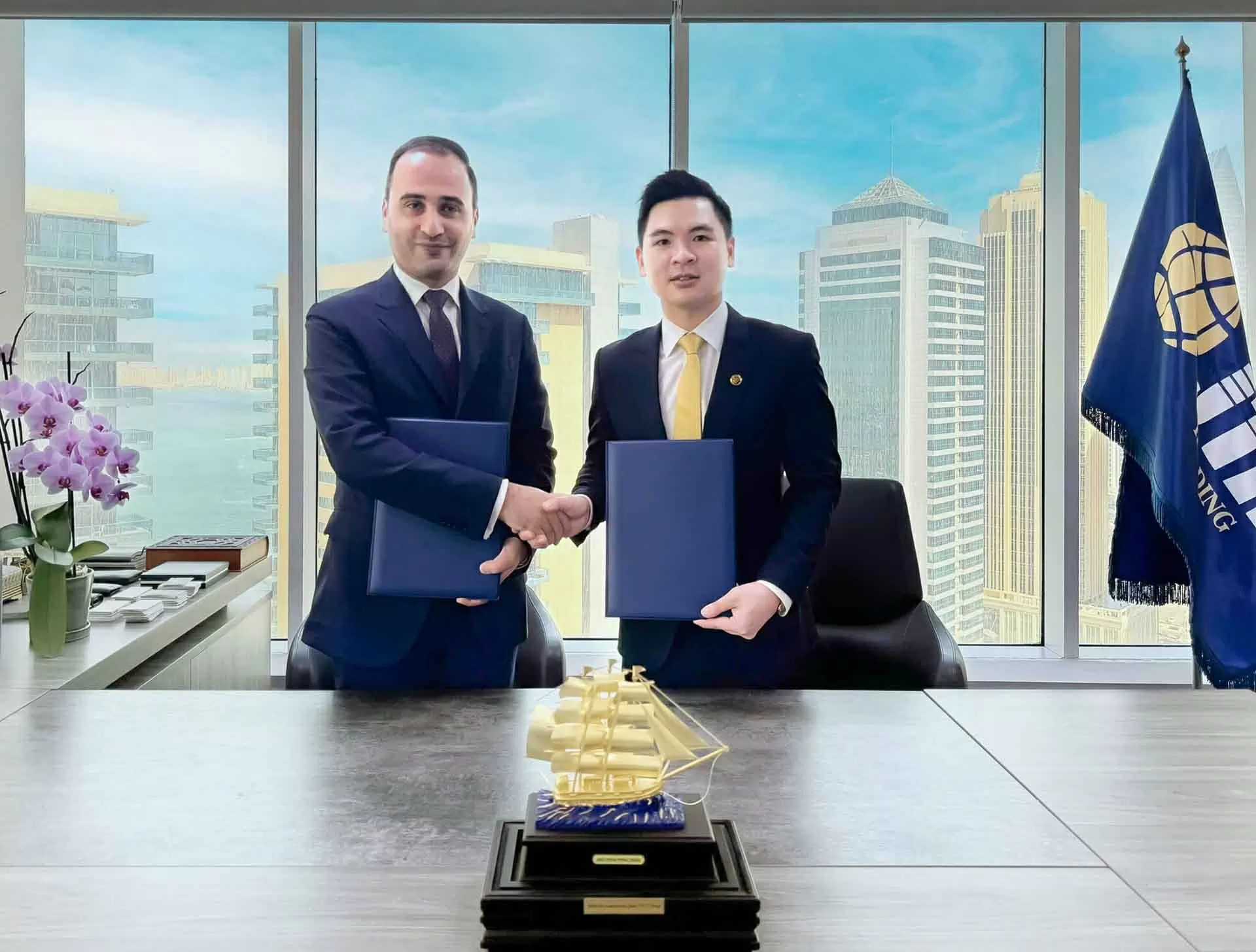 Tập đoàn T&T Group và Tập đoàn JTA trao biên bản ghi nhớ hợp tác phát triển dự án Tổ hợp thể thao đa năng và công viên giải trí Tập đoàn T&T Group và Tập đoàn JTA trao biên bản ghi nhớ hợp tác phát triển dự án Tổ hợp thể thao đa năng và công viên giải trí