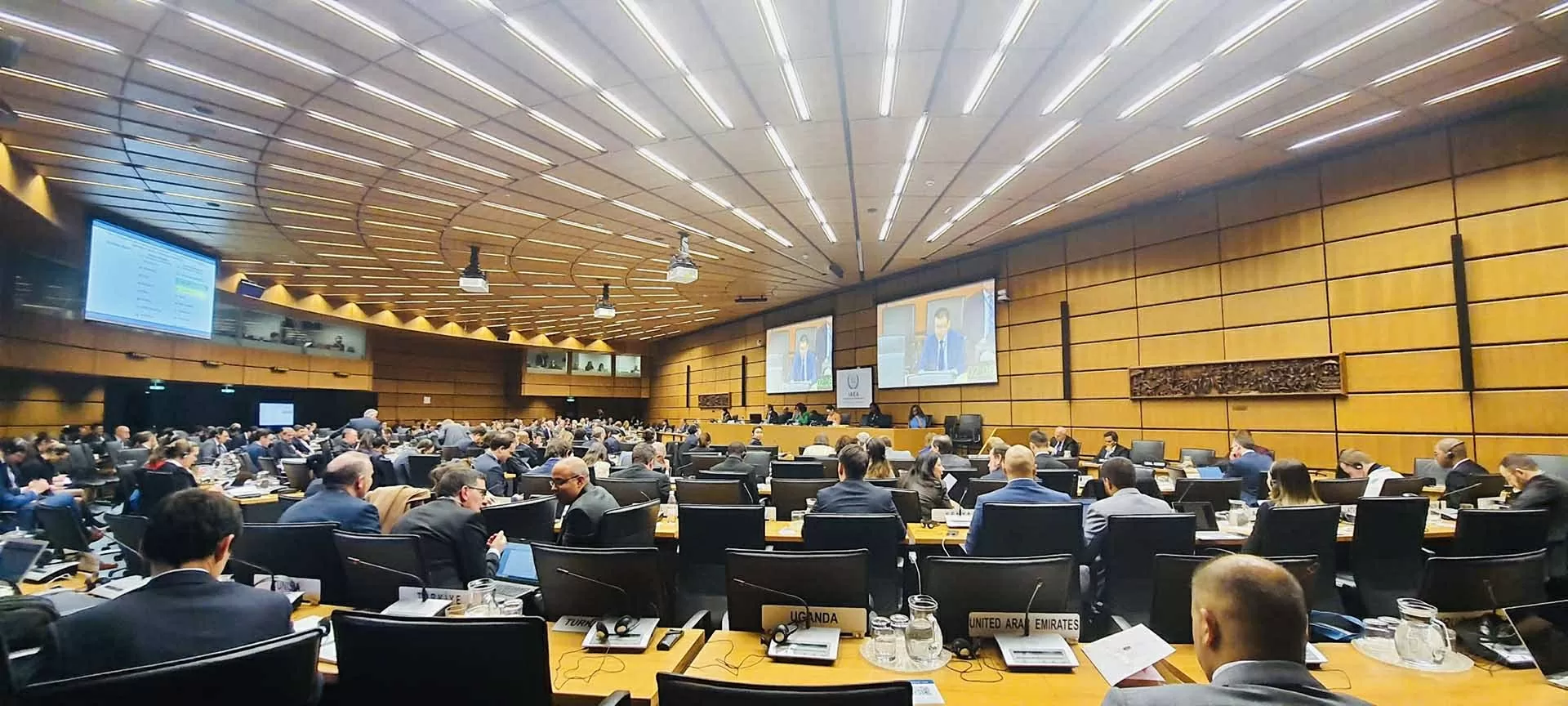 Việt Nam và IAEA hợp tác chặt chẽ trong phát triển và ứng dụng công nghệ hạt nhân vì mục đích hòa bình Việt Nam và IAEA hợp tác chặt chẽ trong phát triển và ứng dụng công nghệ hạt nhân vì mục đích hòa bình