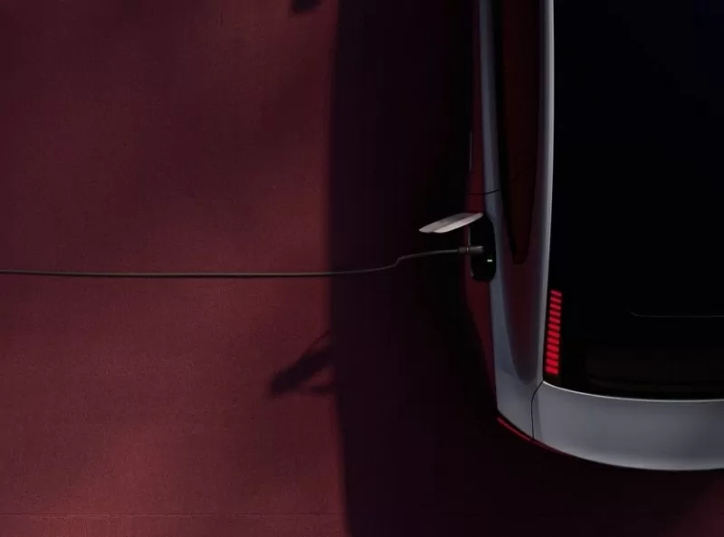 Volvo ES90 có phạm vi hoạt động đến 740 km với pin sạc đầy theo chuẩn CLTC