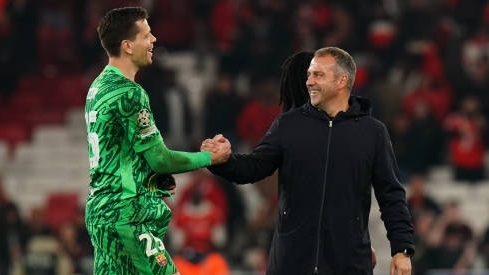 Thán phục trước màn trình diễn của thủ môn Szczesny